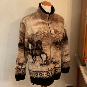 NWOT.  Nice western print fleece jacket.